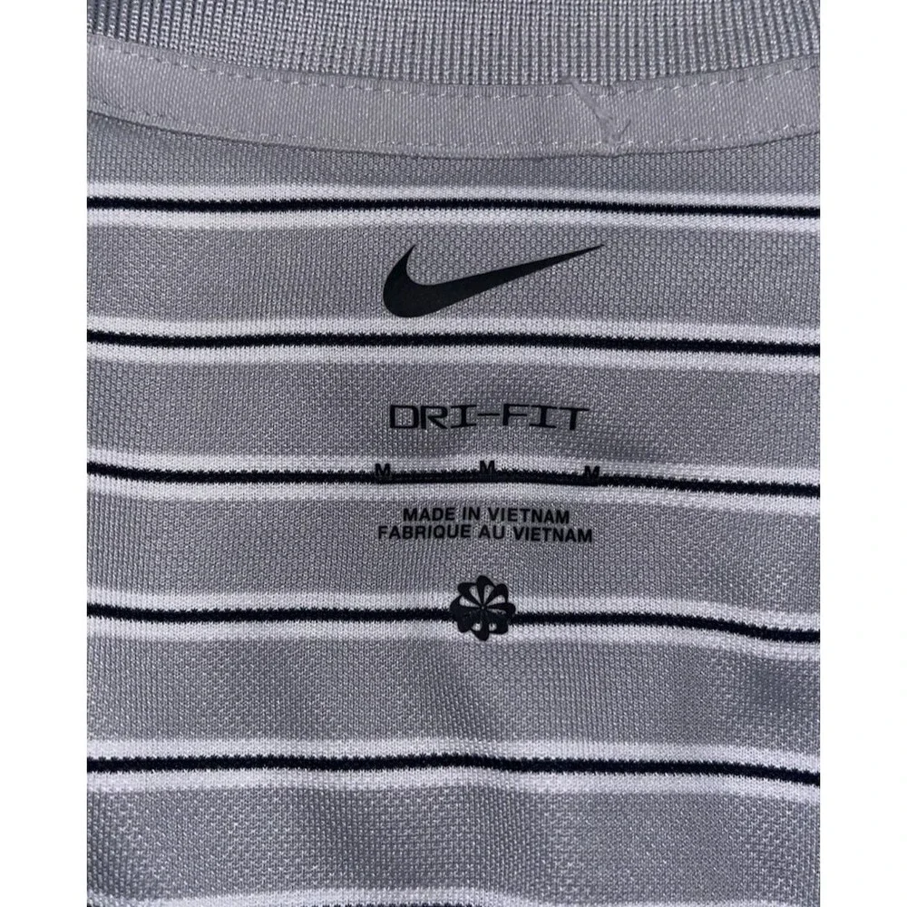 Nike Dri-Fit Shirt Medium